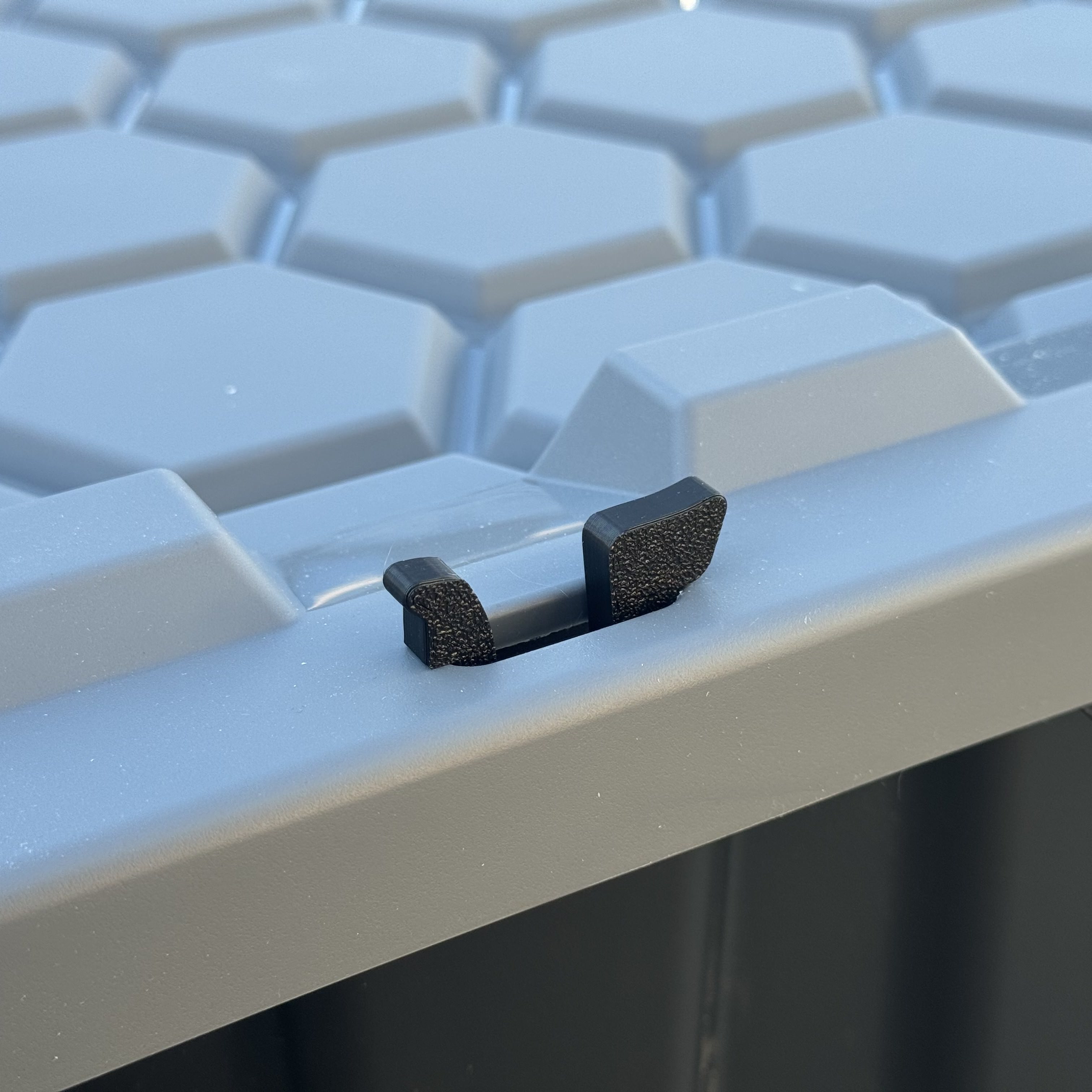 31mm Storage Bin Slot Clips - 6 Pack